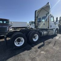 2020 Freightliner NEW CASCADIA PX12664
