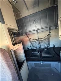 2020 Freightliner CASCADIA 125
