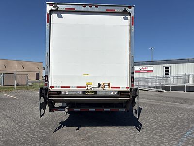 2019 Freightliner M2 106