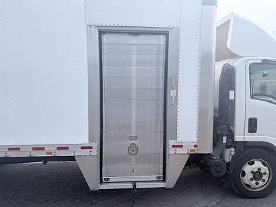 2019 Isuzu NRR