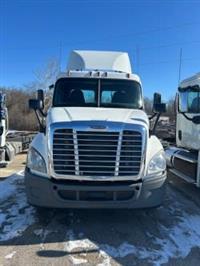 2016 Freightliner CASCADIA 125