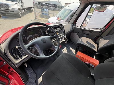2017 Freightliner M2 106