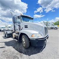 2017 Mack CXU600