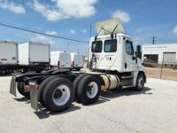 2018 Freightliner CASCADIA 125
