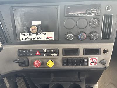 2019 Freightliner NEW CASCADIA 116