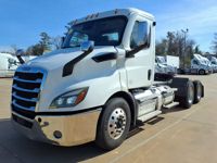 2020 Freightliner NEW CASCADIA 116
