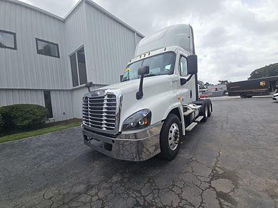 2019 Freightliner CASCADIA 125