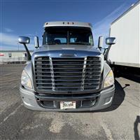 2018 Freightliner CASCADIA 125