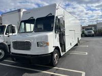 2017 Freightliner MT55