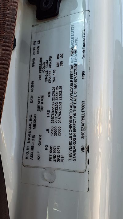 2020 International LT625
