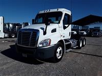 2017 Freightliner CASCADIA 113