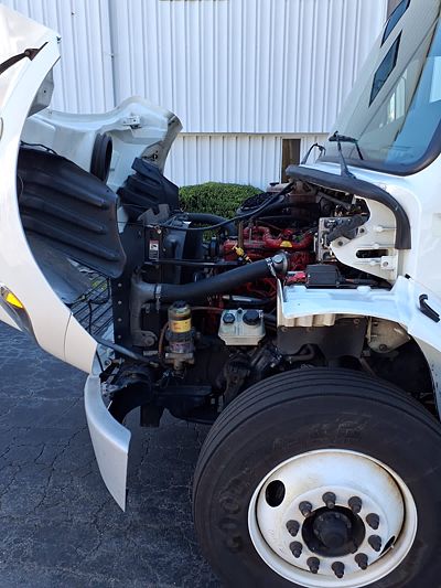 2019 Freightliner M2 106