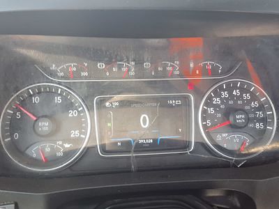 2019 International LT625