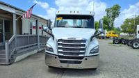 2020 Freightliner NEW CASCADIA 116