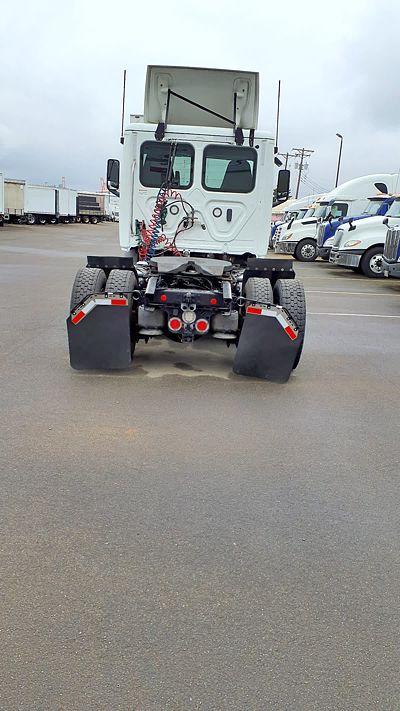 2020 Freightliner NEW CASCADIA 116