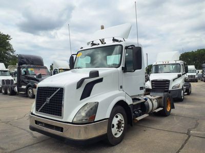 2016 Volvo VNL42T