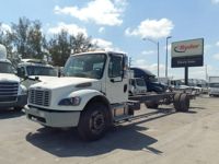 2020 Freightliner M2 106