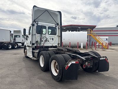2021 Freightliner NEW CASCADIA PX12664