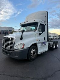 2019 Freightliner CASCADIA 125