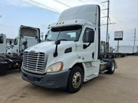 2019 Freightliner CASCADIA 113