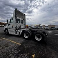 2019 Freightliner CASCADIA 125