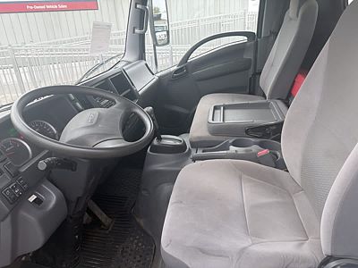 2019 Isuzu NPR HD