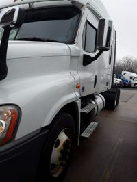 2020 Freightliner CASCADIA 125