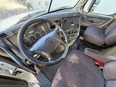 2019 Freightliner CASCADIA 125