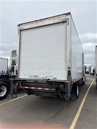 2018 Freightliner M2 106