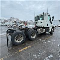 2018 Freightliner CASCADIA 125