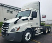 2019 Freightliner NEW CASCADIA 116
