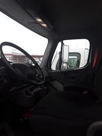 2018 Freightliner M2 106