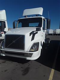 2016 Volvo VNL42T