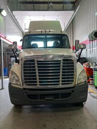 2019 Freightliner CASCADIA 125