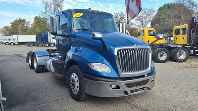 2020 International LT625