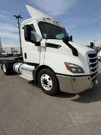 2020 Freightliner NEW CASCADIA 116