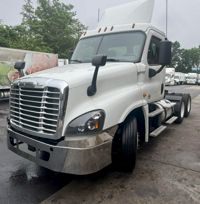 2019 Freightliner CASCADIA 125