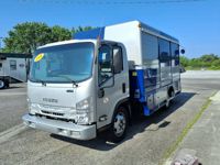 2018 Isuzu NRR