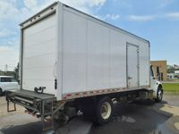 2019 Freightliner M2 106