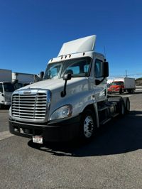 2018 Freightliner CASCADIA 125