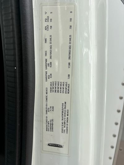 2020 Freightliner M2 106