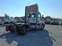 2019 Freightliner CASCADIA 113