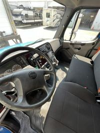 2018 Freightliner M2