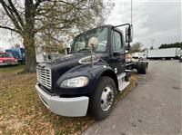 2018 Freightliner M2 106