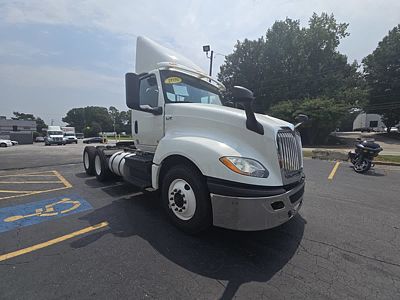 2020 International LT625
