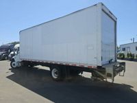 2018 Freightliner M2 106