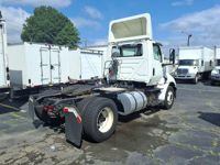 2018 International RH613