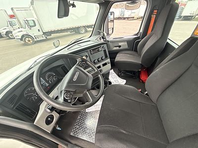 2018 Freightliner NEW CASCADIA PX12664