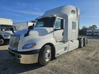 2020 International LT625