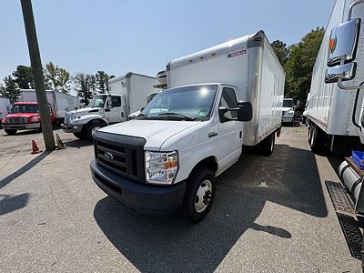 2019 Ford E-350